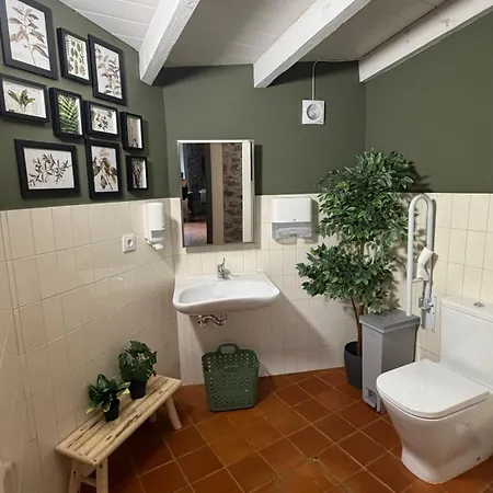 Casa Candina Inn *